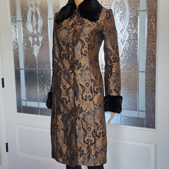 HEART MOON STAR COAT SZ Xsm - Picture 14 of 16